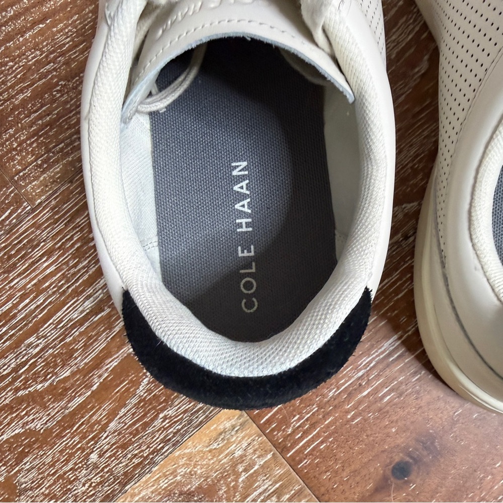 Cole Haan Men’s White Leather Lightweight Sneakers Shoes / Men’s 10 M / C40832 - Picture 7 of 9